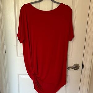 Women’s Red Knot-Hem Short Sleeve Top